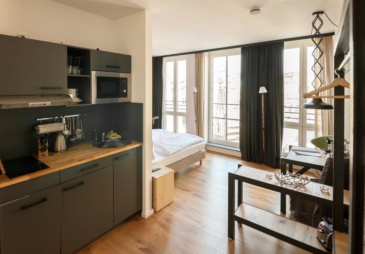 Staycity Centre Aparthotel 4*